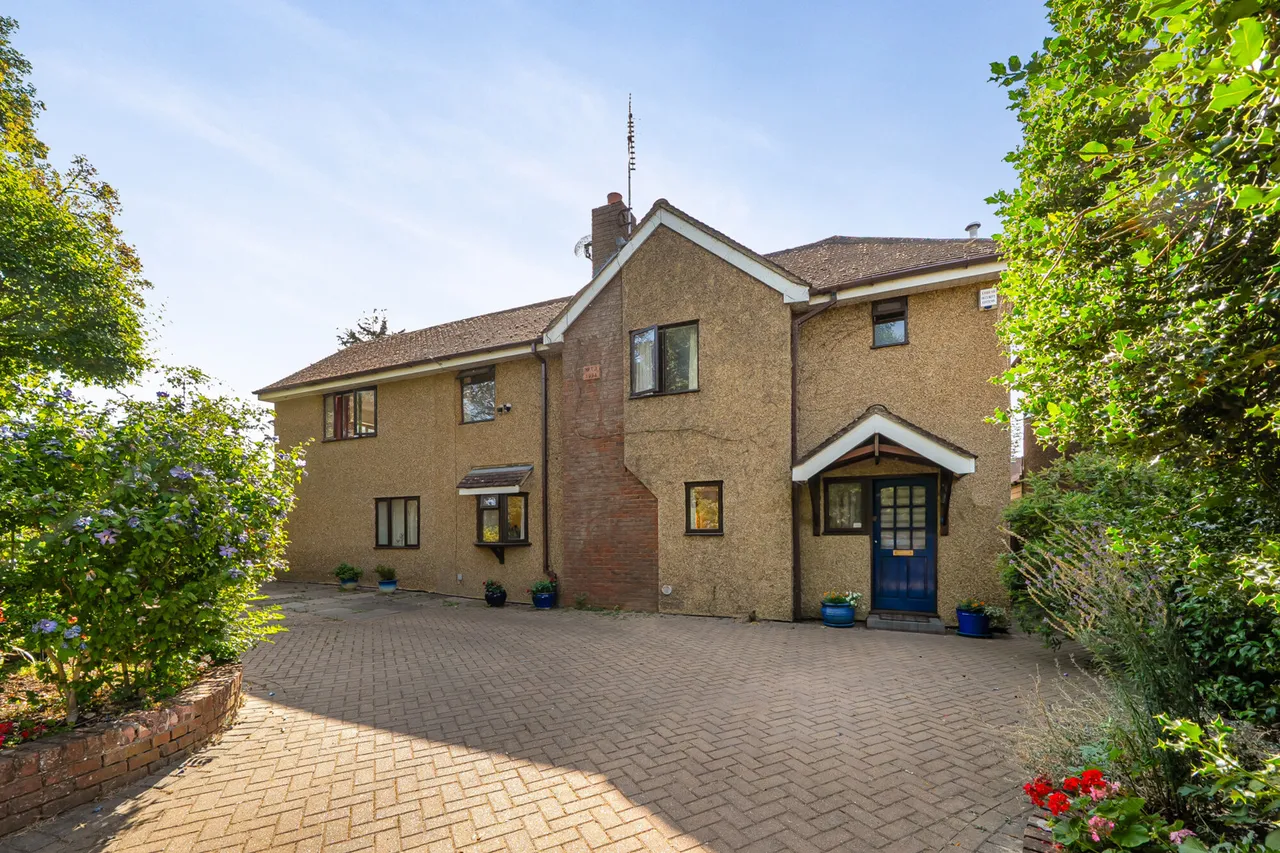 3 bed house for sale, Berry Lane, Rickmansworth, WD3
