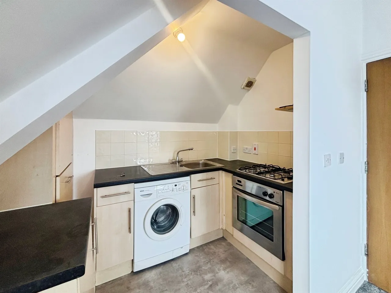 Malmesbury Park Place, Bournemouth, BH8, photo 3