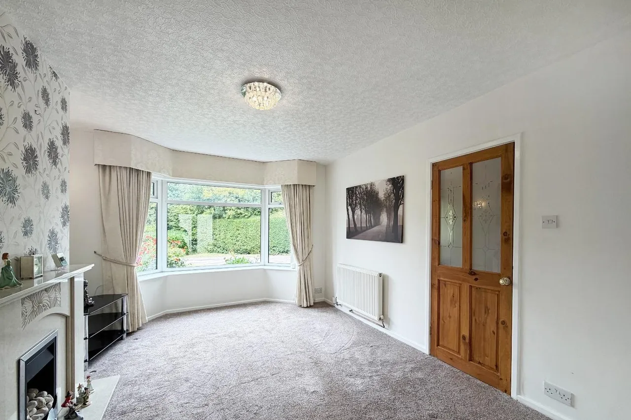 Goodwood Crescent, Timperley, Cheshire WA15 7BD, photo 10