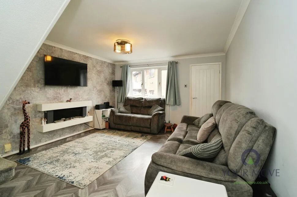Buckinghamshire Park Close, Shaw, Oldham, OL2, photo 3
