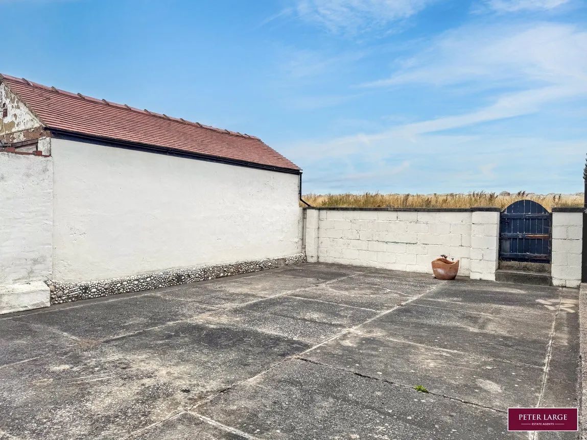 Eaton Avenue, Rhyl, Denbighshire, LL18 3UE, photo 6