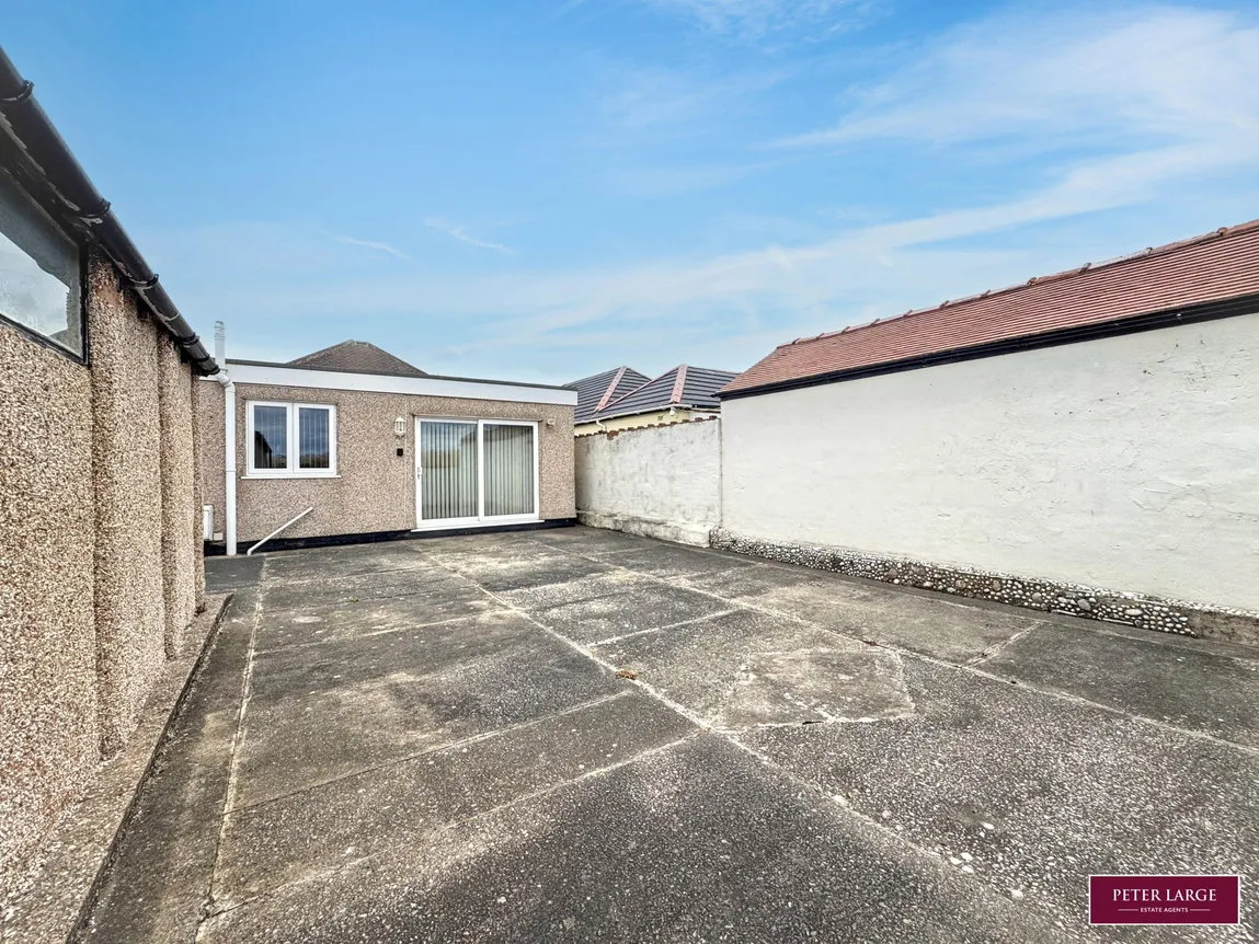 Eaton Avenue, Rhyl, Denbighshire, LL18 3UE, photo 12