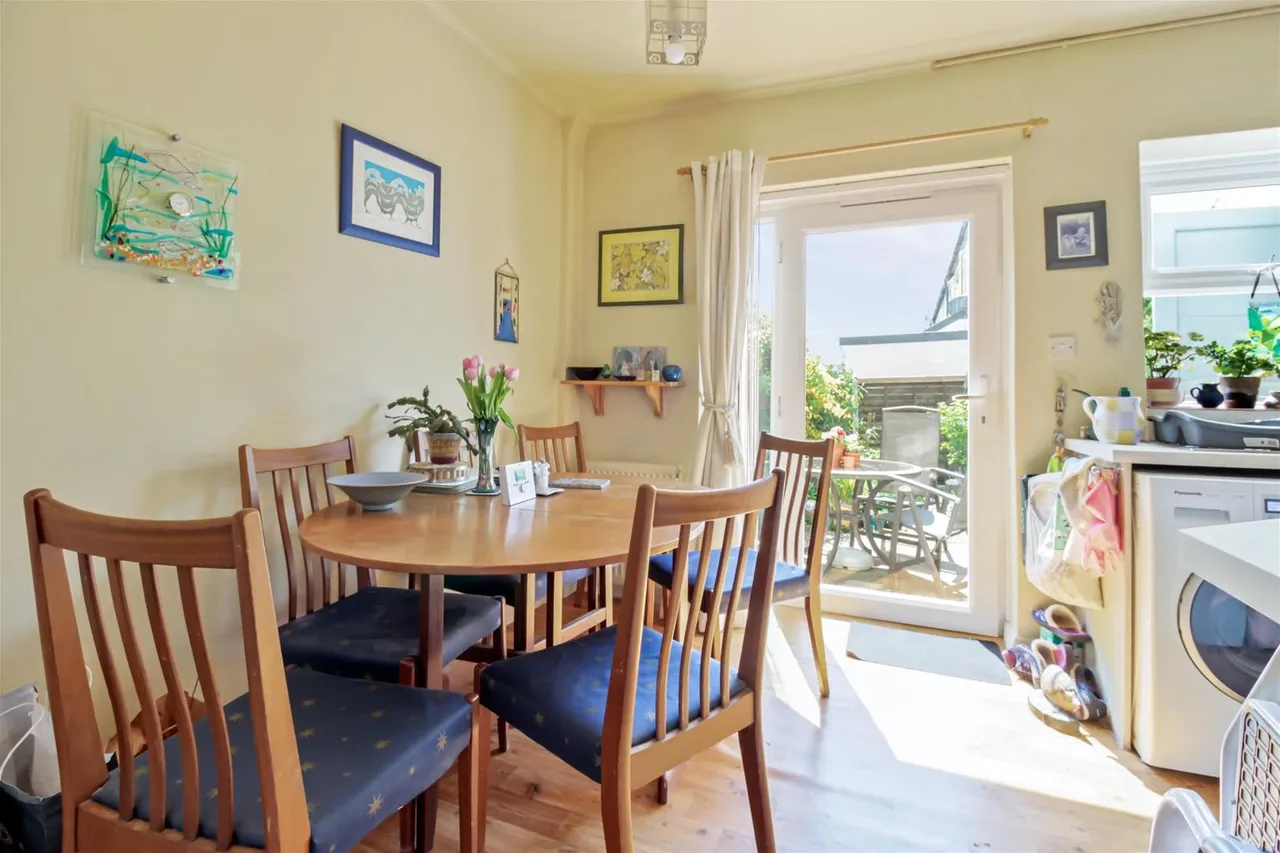 Dominion Road, Worthing, photo 6