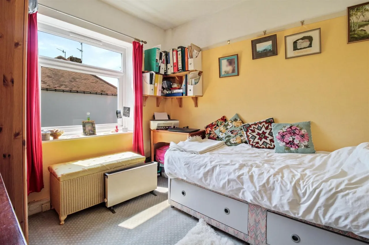 Dominion Road, Worthing, photo 10