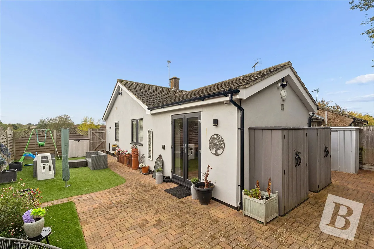 The Hoppitt, Moreton, CM5, photo 6
