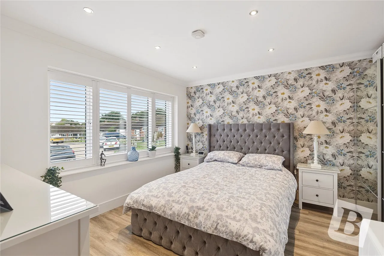 The Hoppitt, Moreton, CM5, photo 8