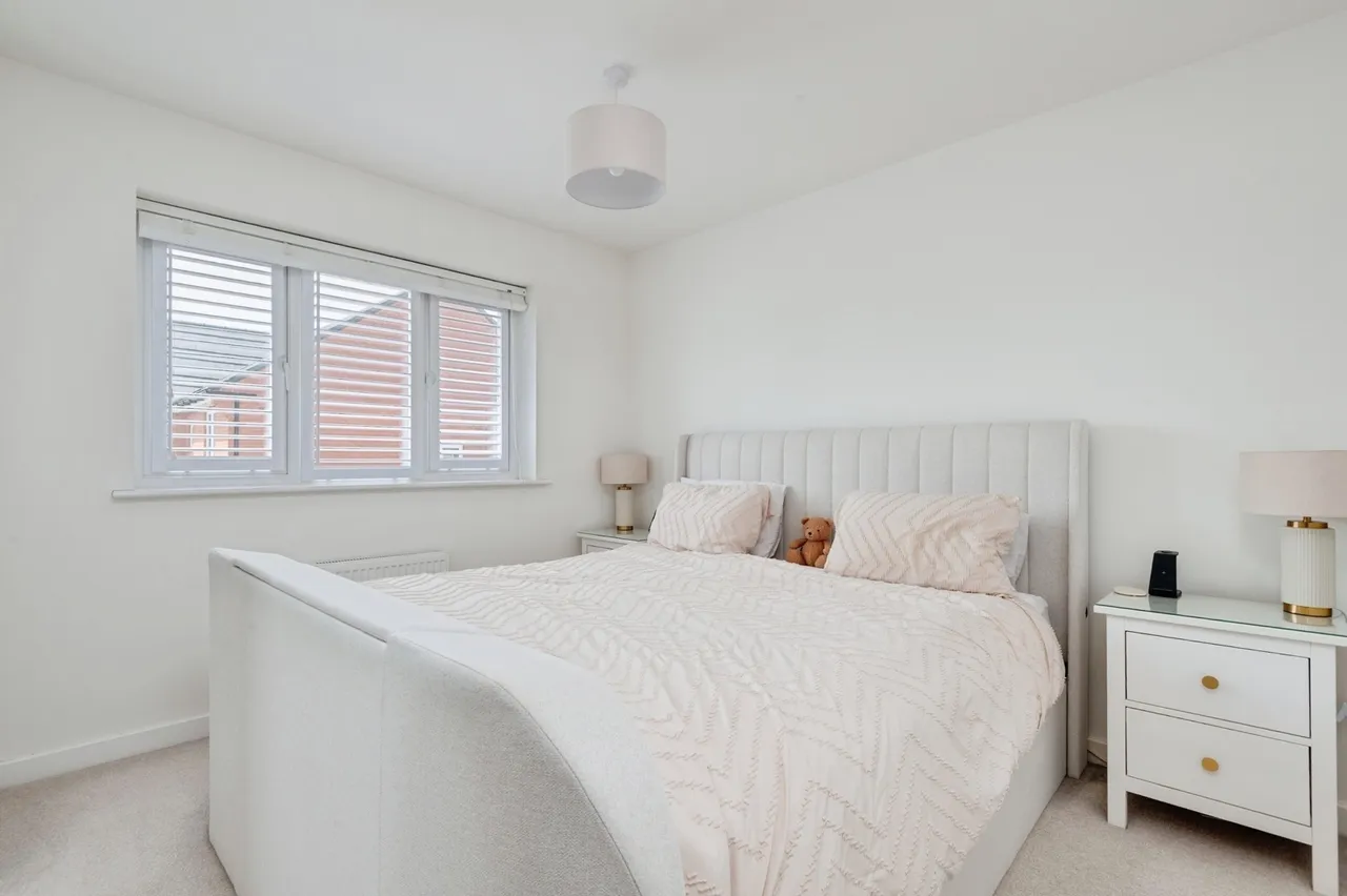 Broadhurst Avenue, St. Helens, WA9, photo 16