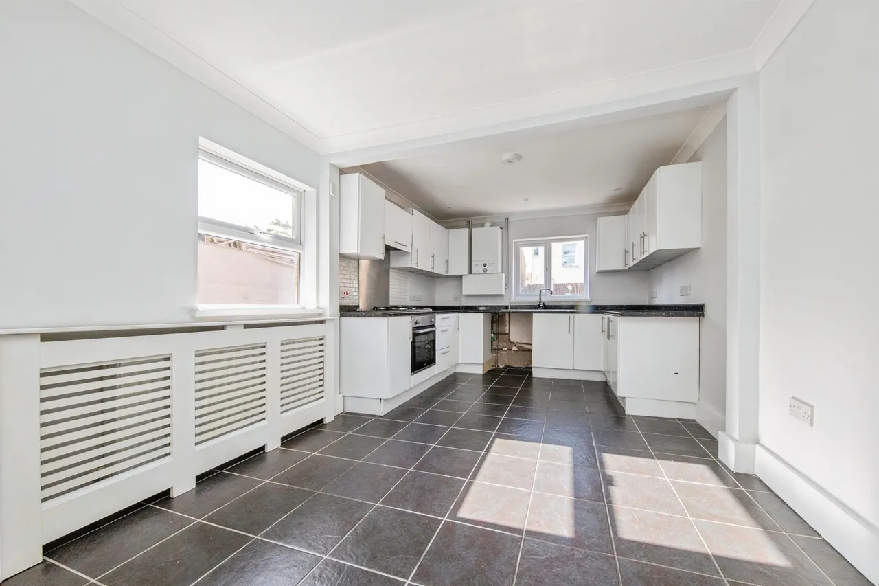 St. Andrews Road, Clacton-On-Sea, photo 7