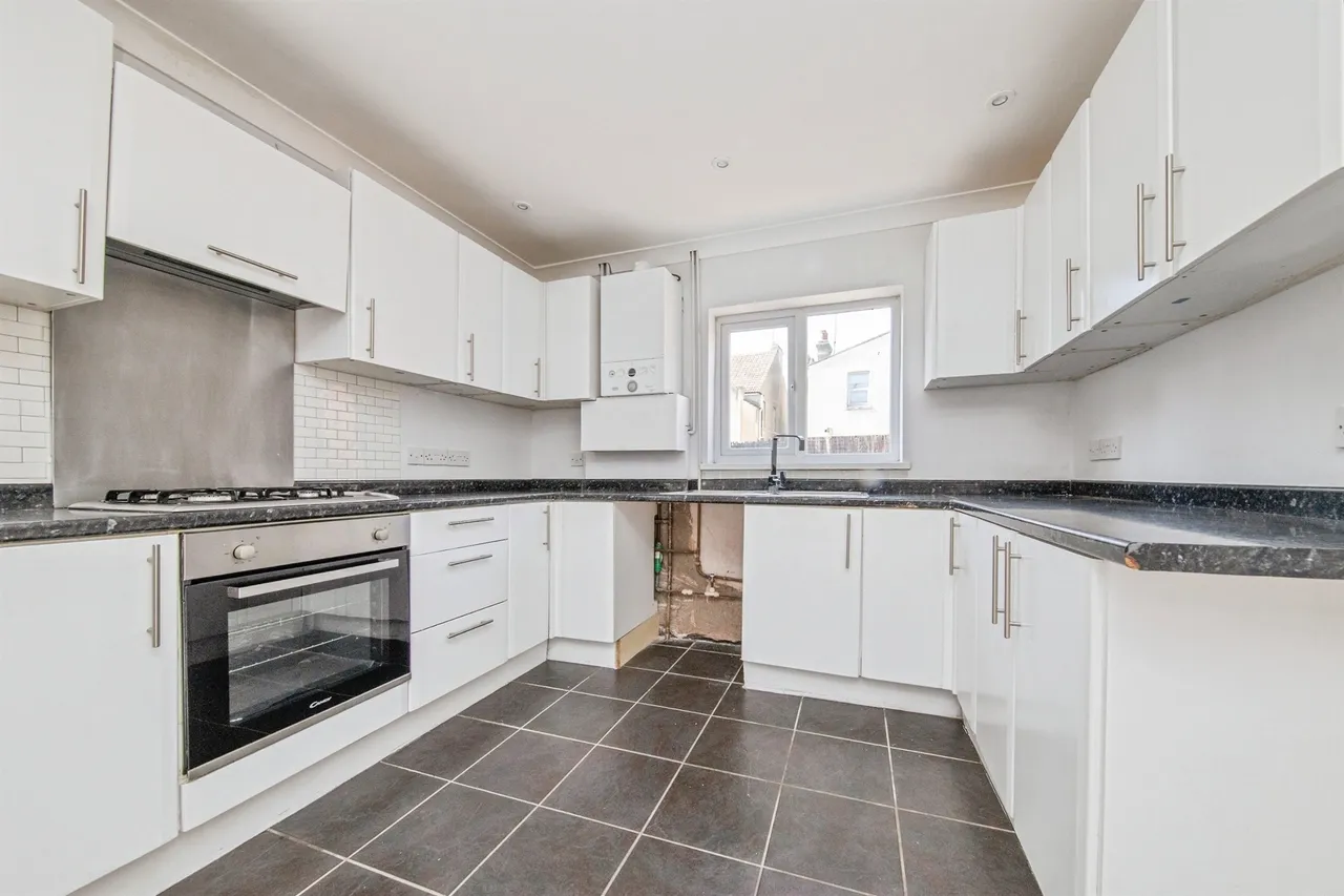 St. Andrews Road, Clacton-On-Sea, photo 6