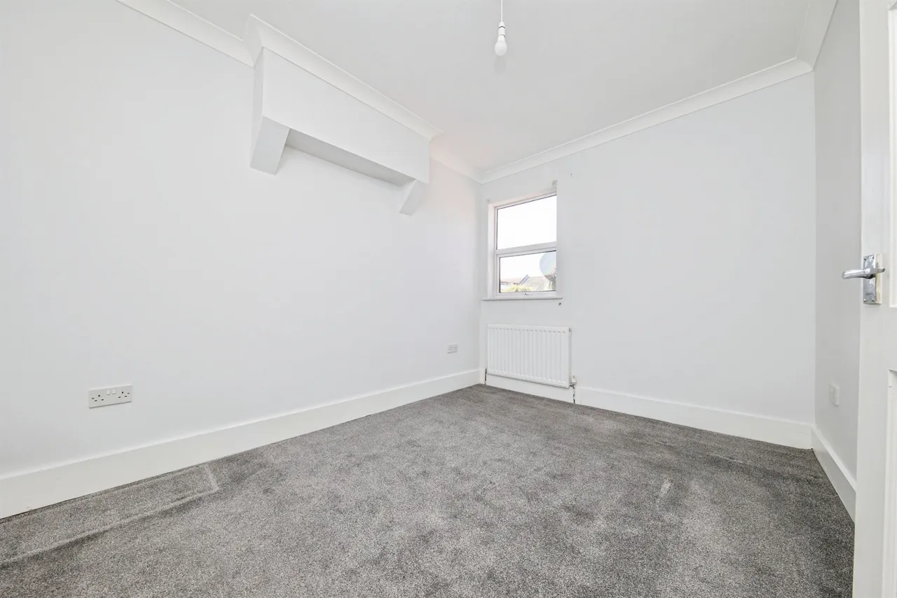 St. Andrews Road, Clacton-On-Sea, photo 11