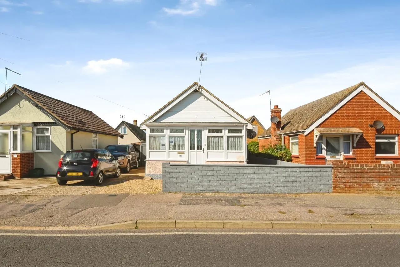 Broadway, Jaywick, Clacton-on-Sea, Essex, CO15, photo 10