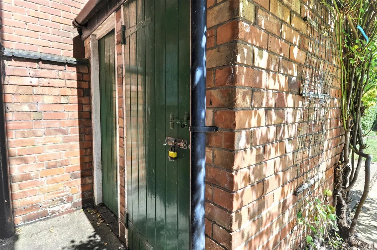 King Edward Road, Loughborough, LE11, photo 11