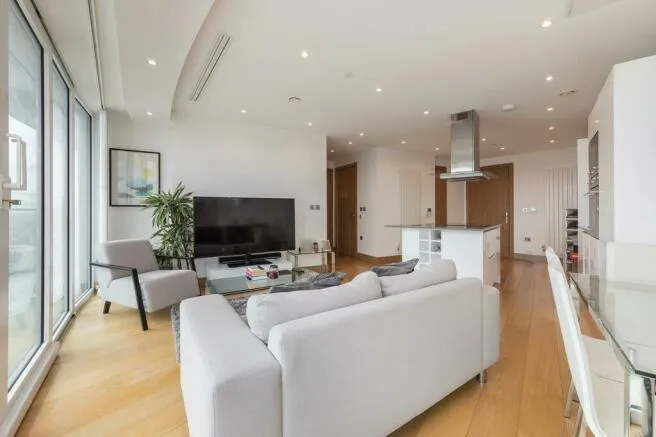 Crossharbour Plaza, London, E14, photo 6