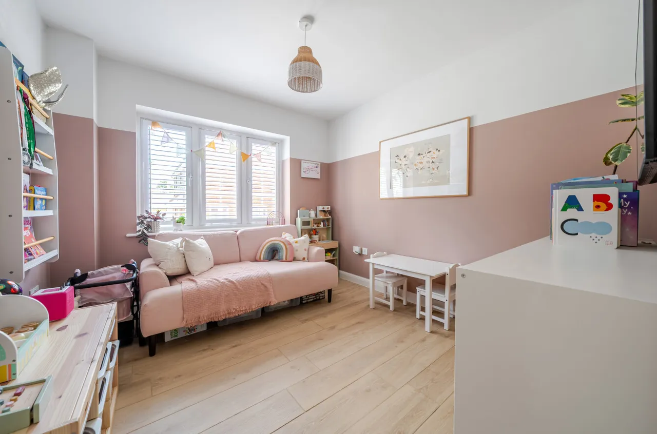 Draper Road, Wickham, PO17, photo 9