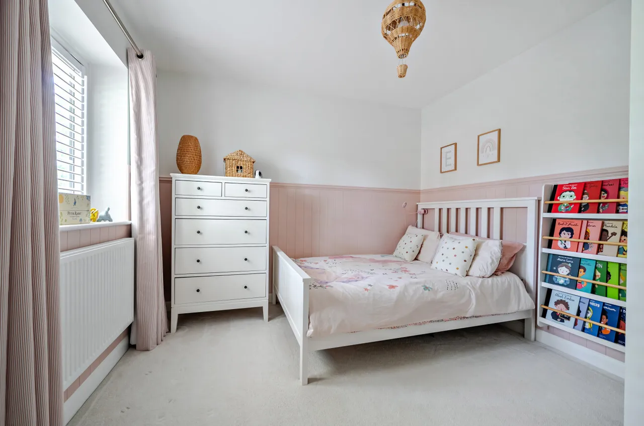 Draper Road, Wickham, PO17, photo 12