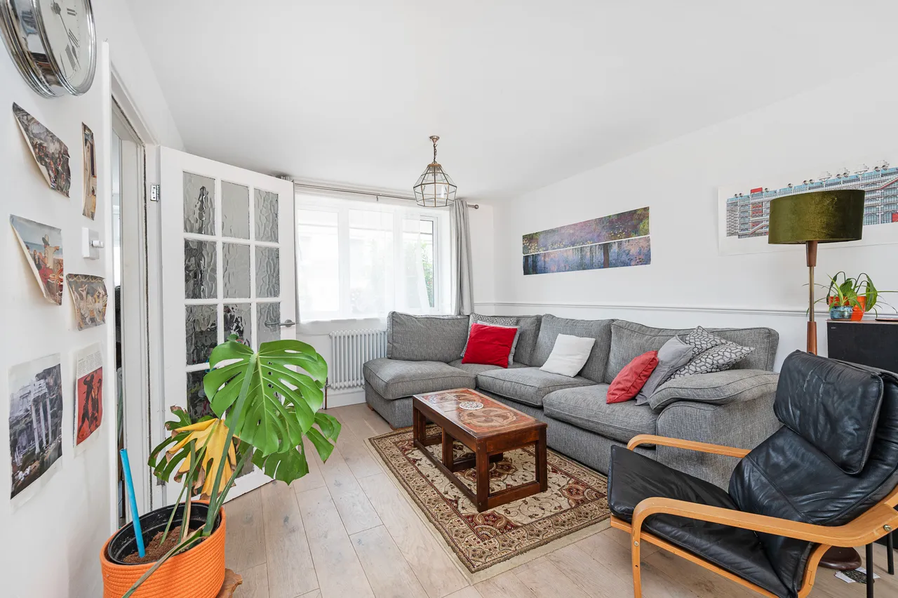 111 Stellman Close, London, photo 9