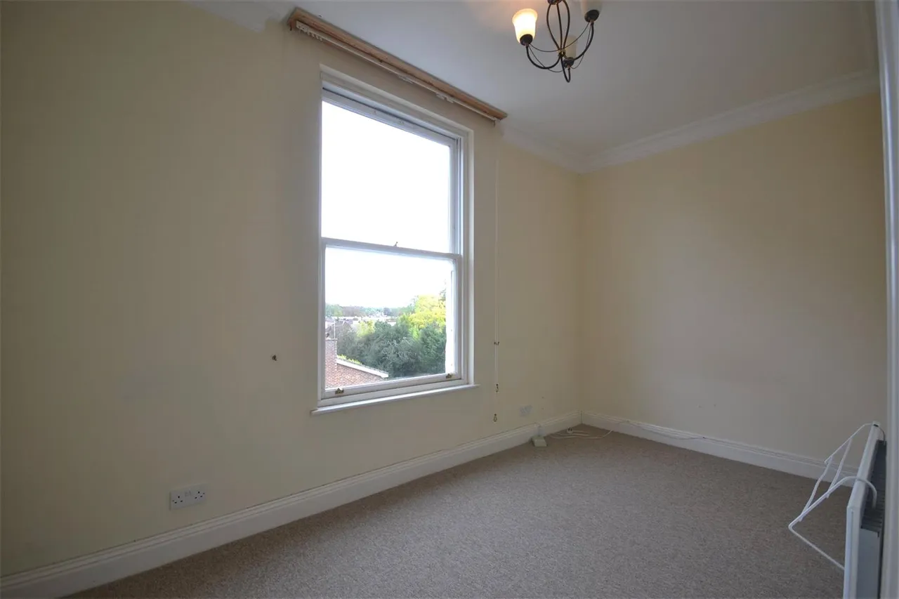 Chalk Lane, Epsom, Surrey, KT18 7AN, photo 6