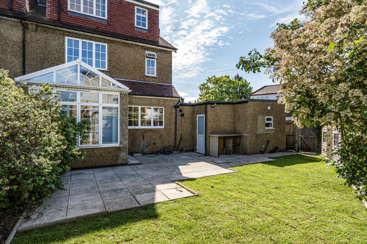 Church Drive, Harrow, HA2, photo 2