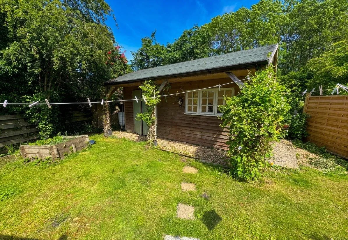 Bottlesford, Pewsey, SN9, photo 8