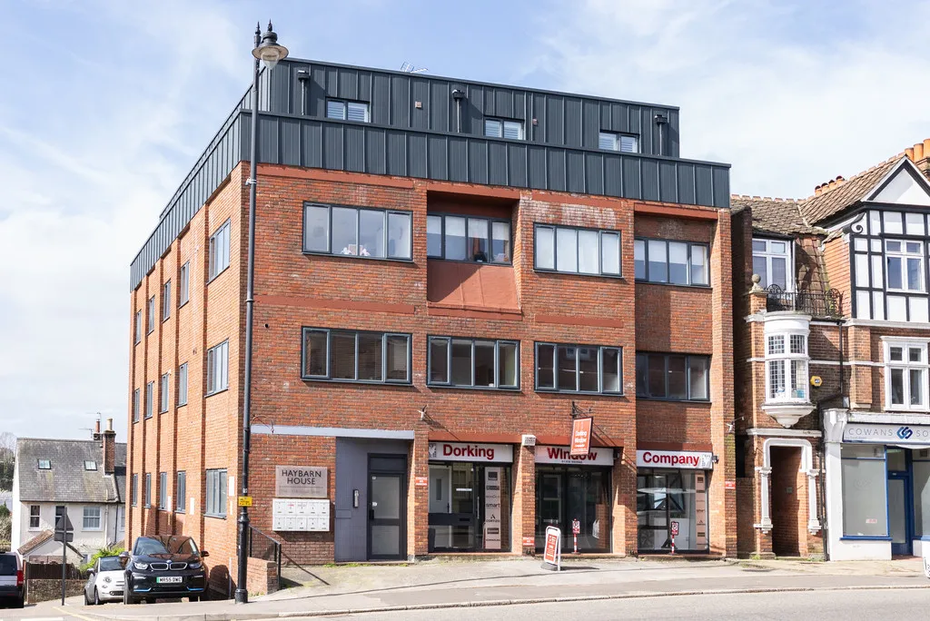 South Street, Dorking, RH4, photo 3