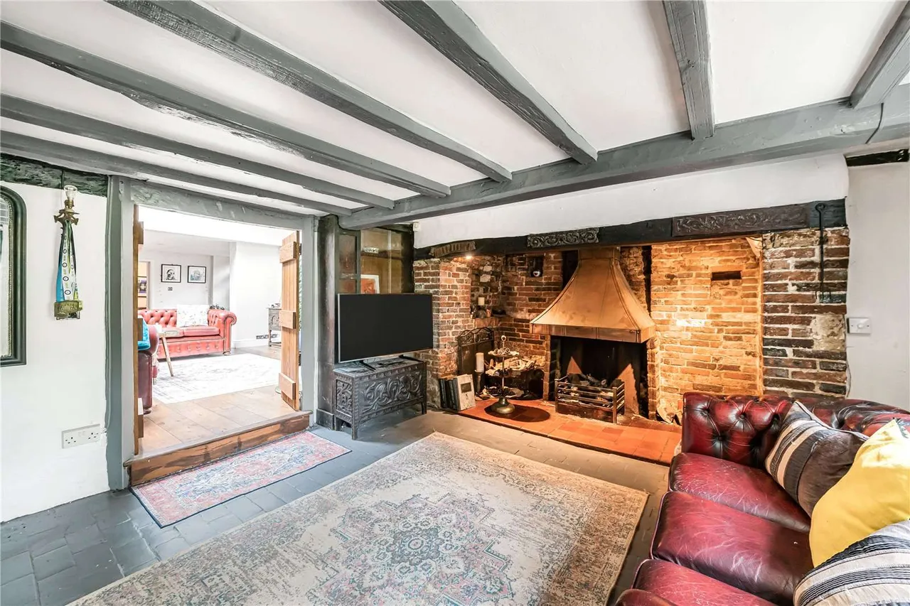 Ditchling Road, Haywards Heath, West Sussex, RH16 4QU, photo 9