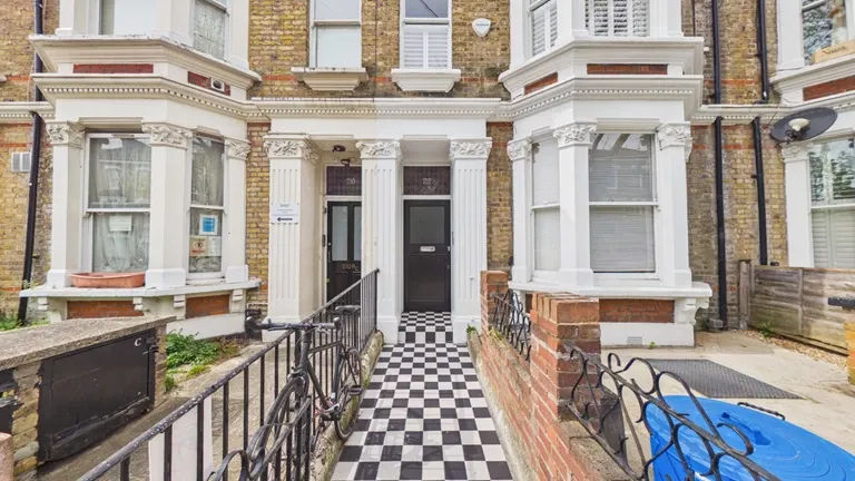 Ashmore Road, Queens Park, W9 3DD, photo 13