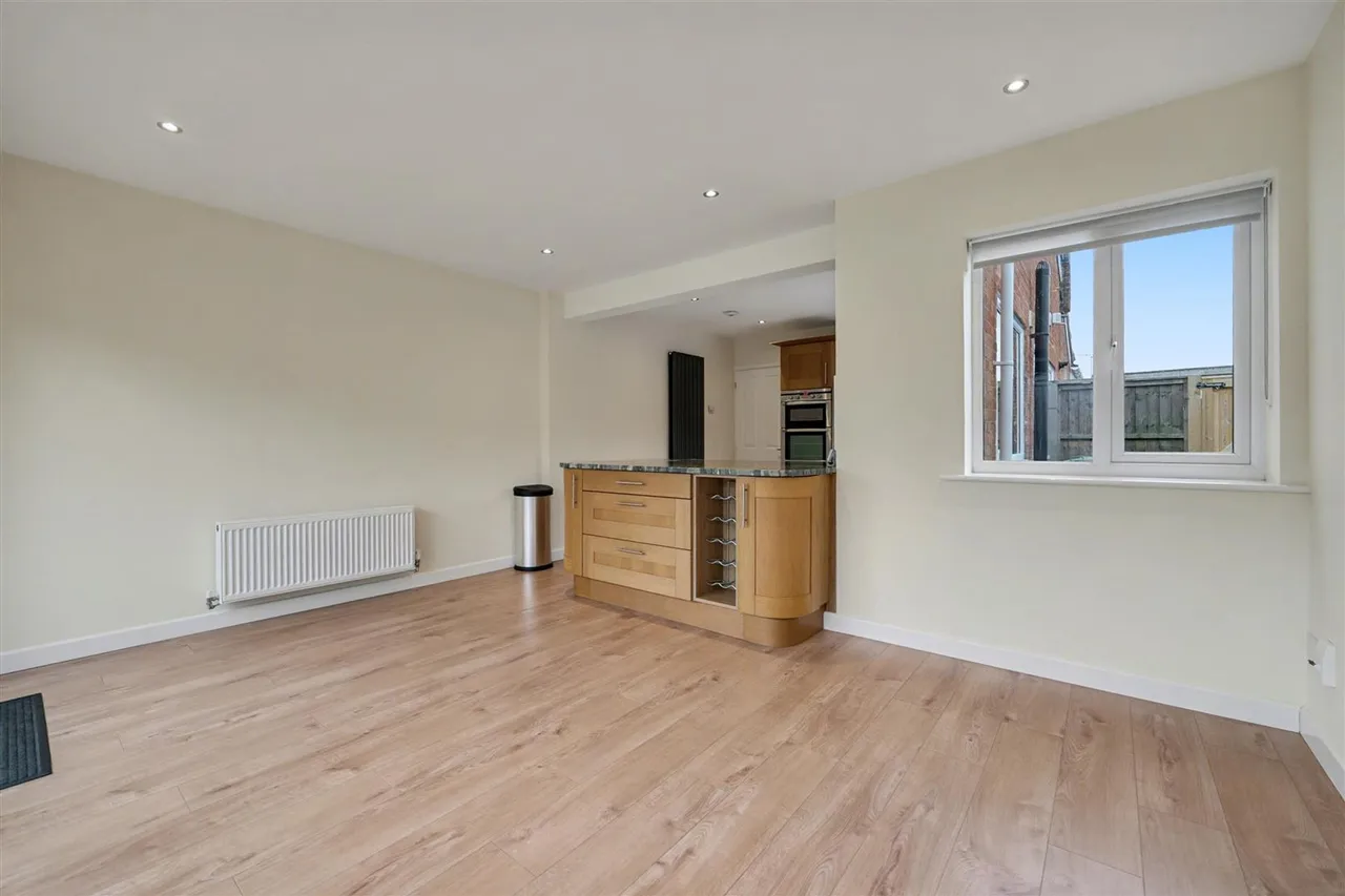 Northleigh Grove, Market Harborough, LE16, photo 8