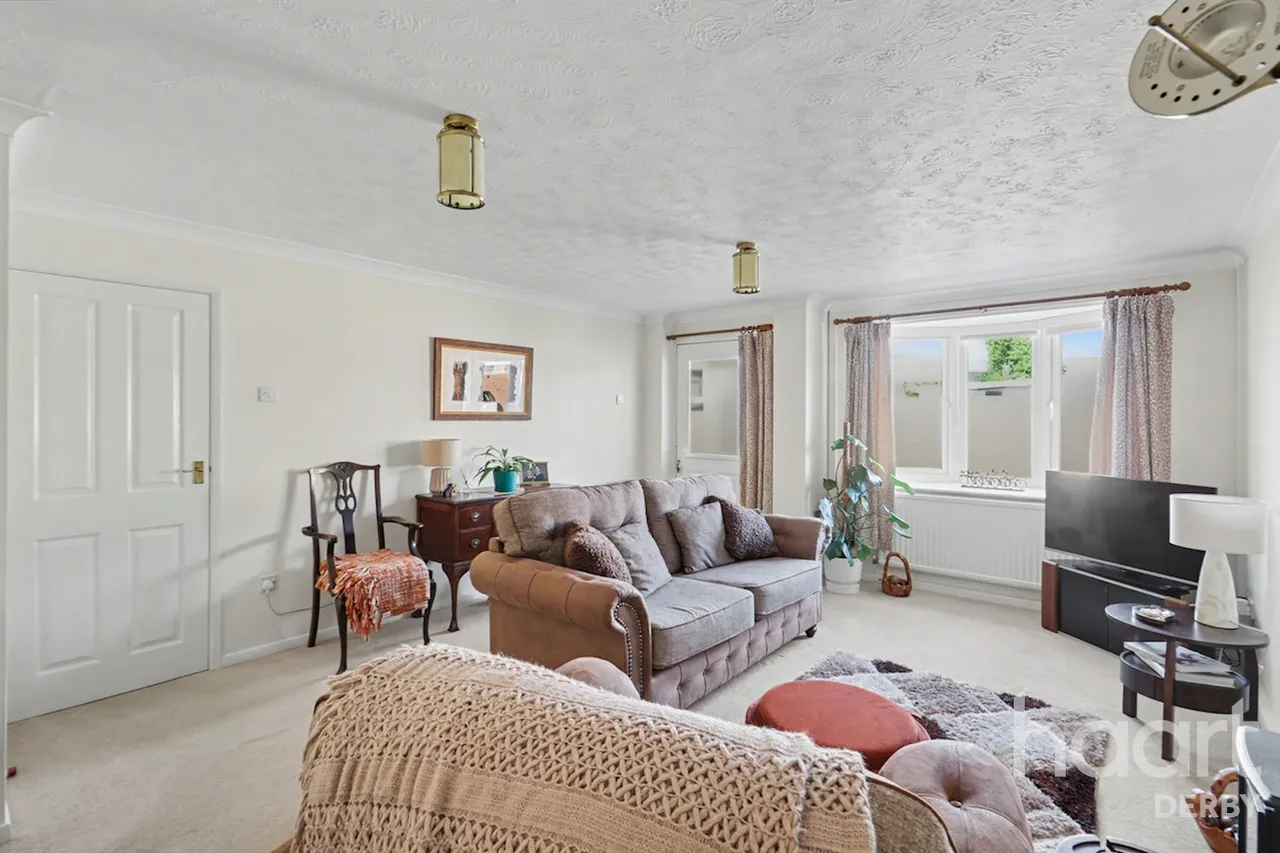 Beaumaris Court, Spondon, DE21, photo 9