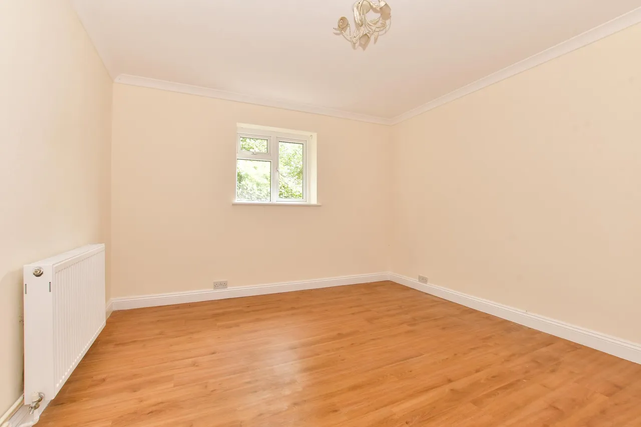 Calbourne, PO30, photo 12