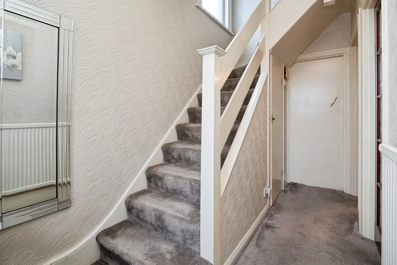 Argyle Gardens, Upminster, RM14, photo 8