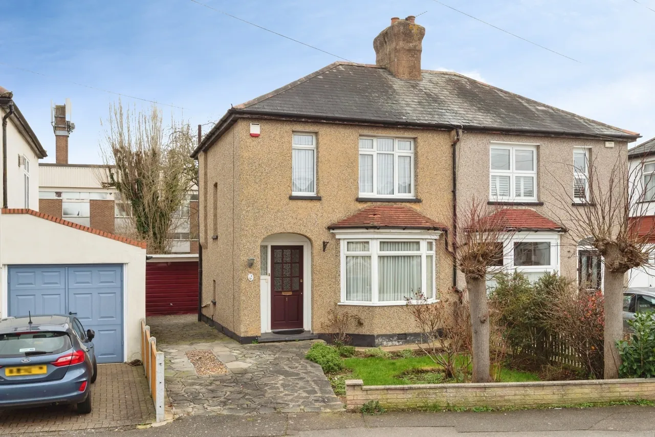 Argyle Gardens, Upminster, RM14, photo 20