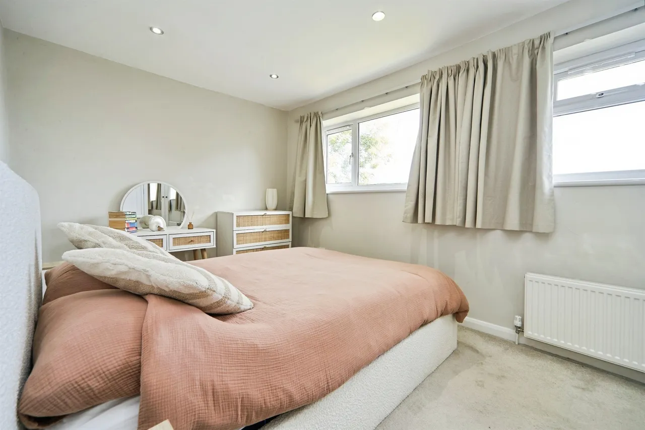 Melrose Grove, Horsforth, Leeds, photo 10