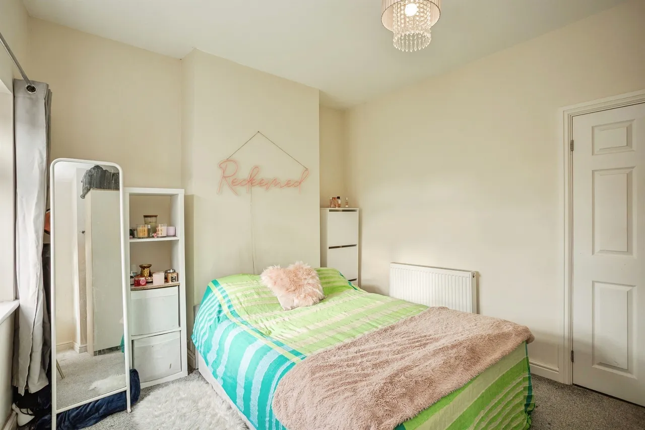 Field Street, Shepshed, LE12, photo 12