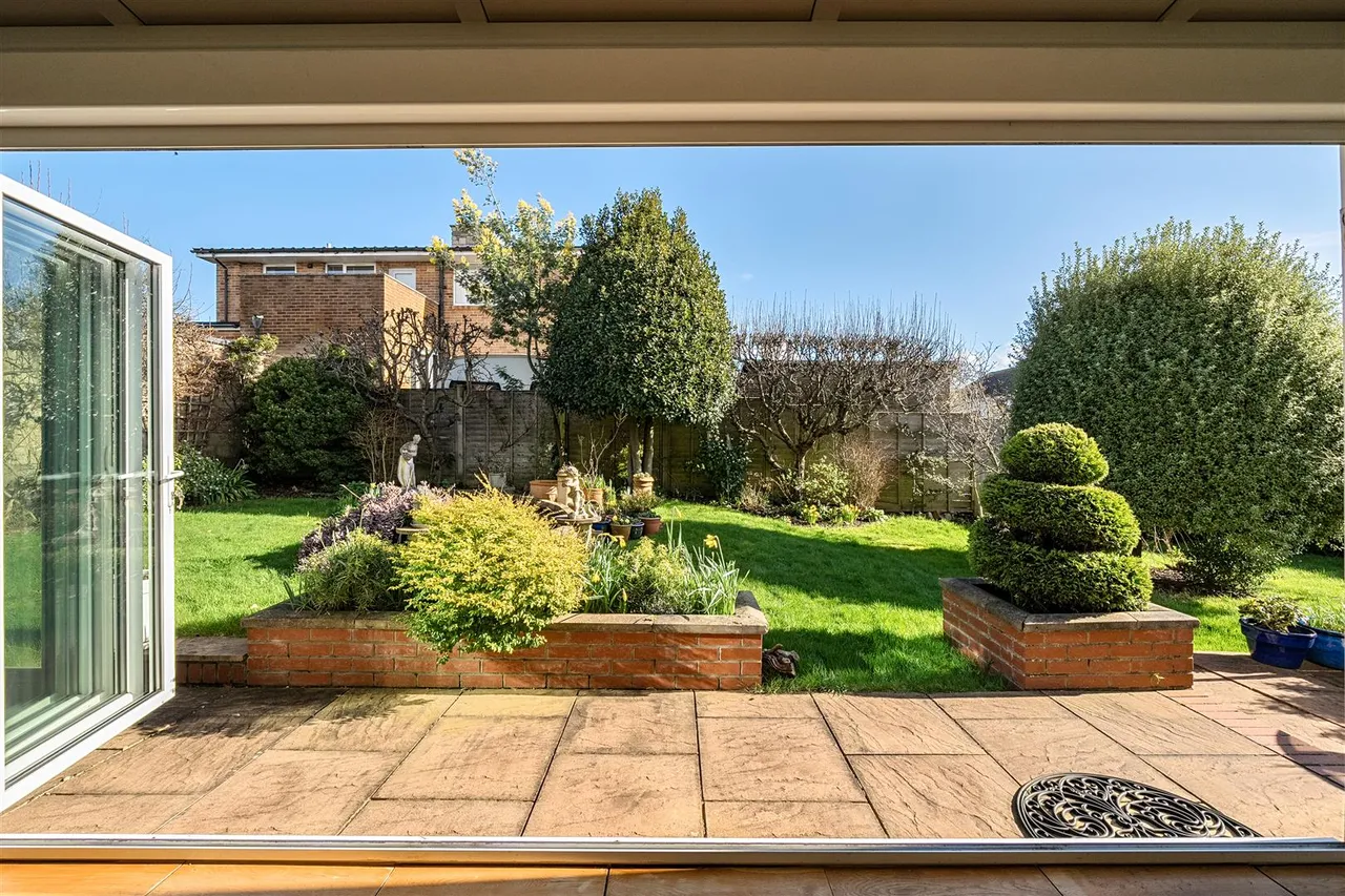 Thornton Avenue, Warsash, photo 21