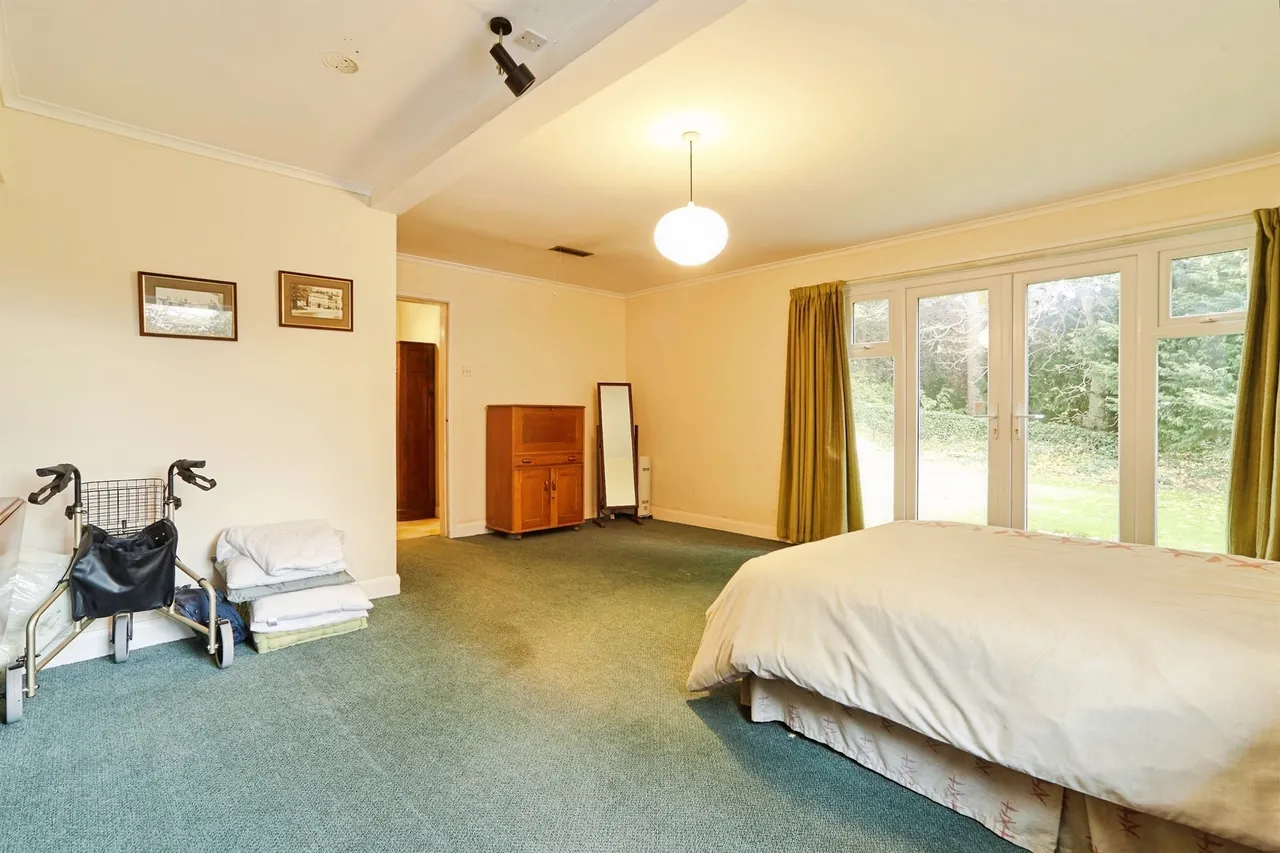 Hallfield Drive, Baildon, Shipley, photo 10