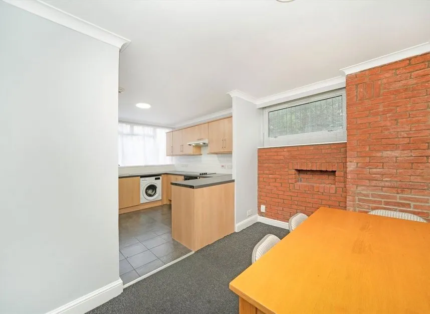Yarnfield Square, Peckham, SE15, photo 8