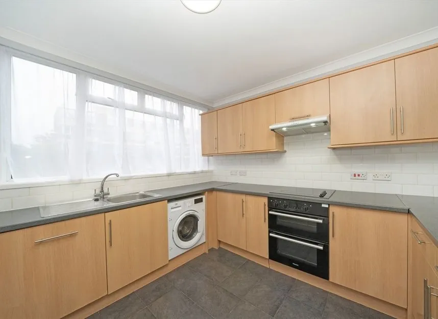 Yarnfield Square, Peckham, SE15, photo 7
