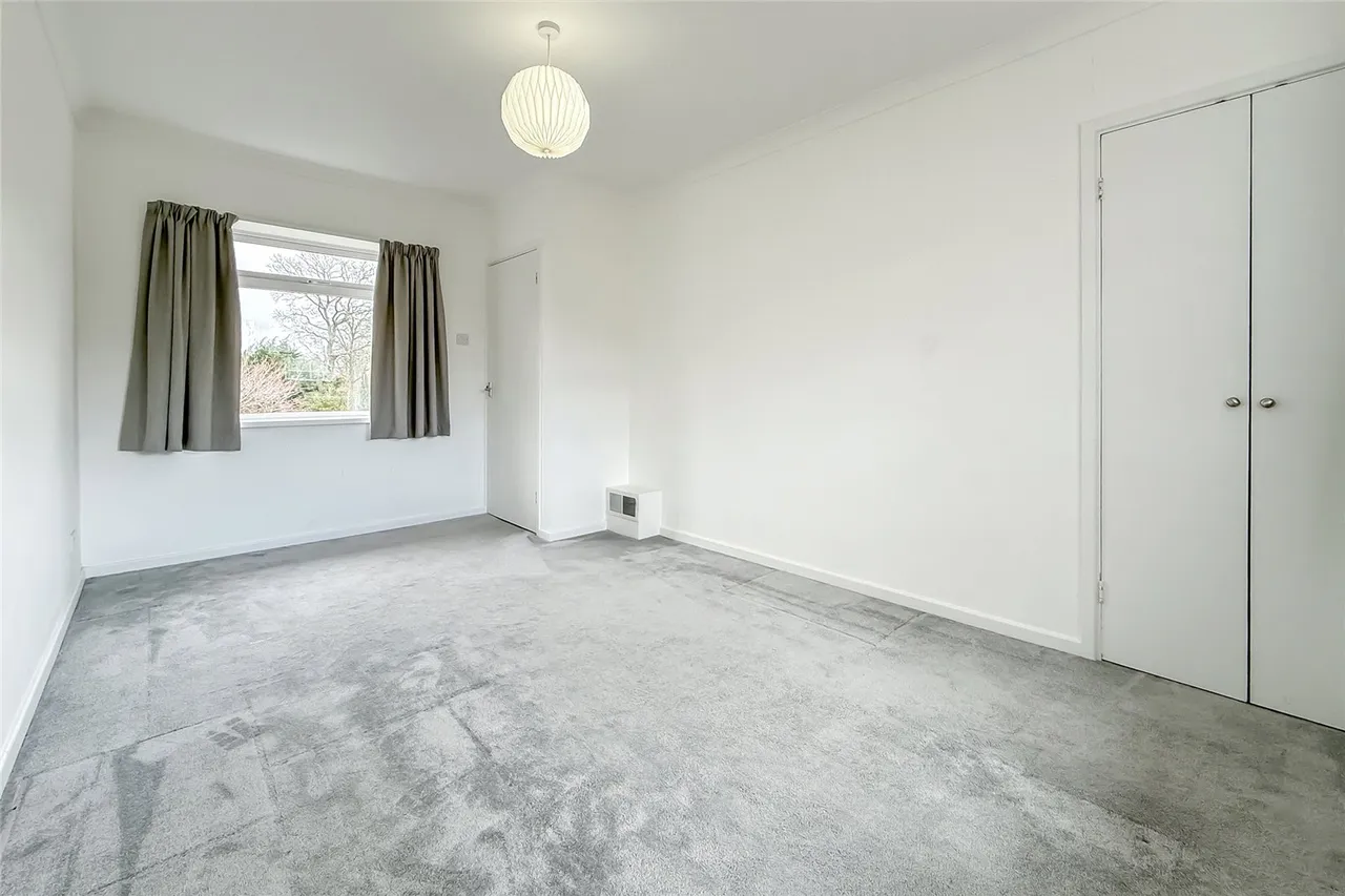 Tuffnells Way, Harpenden, Hertfordshire, AL5 3HQ, photo 8