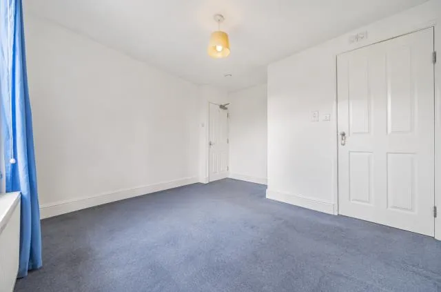 Winchester Road, Basingstoke, RG21, photo 5