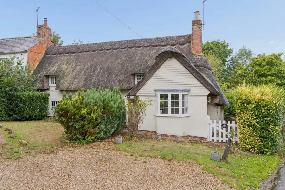 Nash Road, Whaddon, photo 21