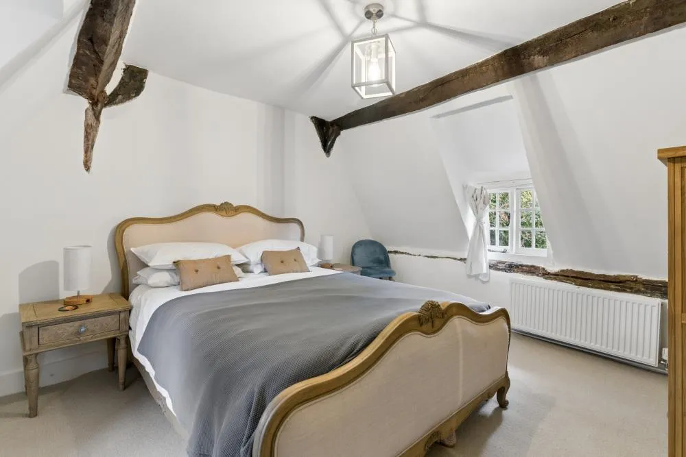 Nash Road, Whaddon, photo 14