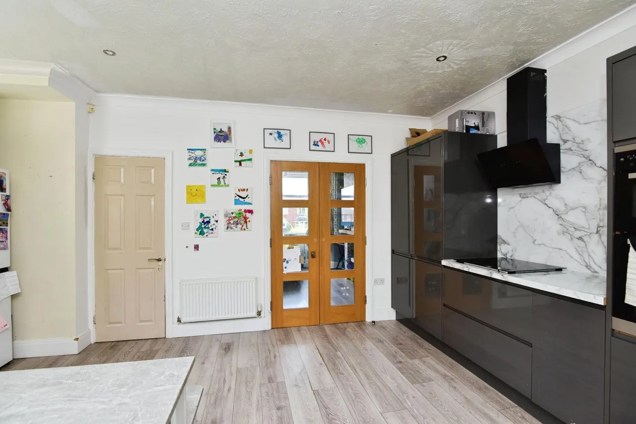 Shaftesbury Avenue, Burslem, ST6, photo 7