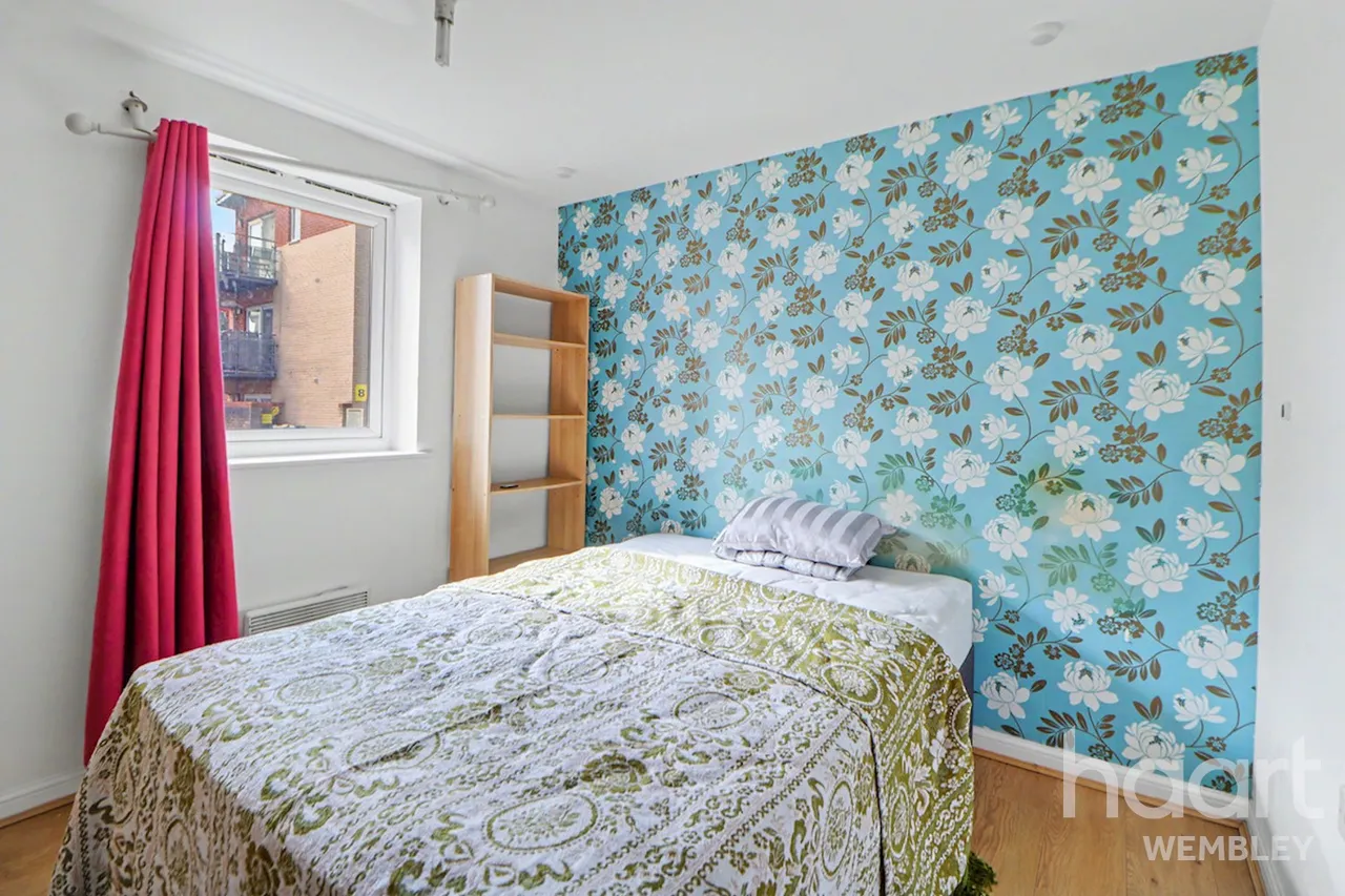 Wellspring Crescent, Wembley, HA9, photo 8