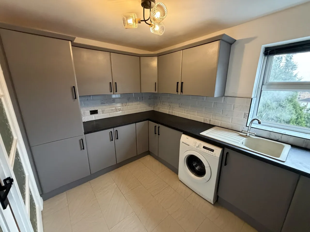 Belfry Court, Wakefield, WF1, photo 2