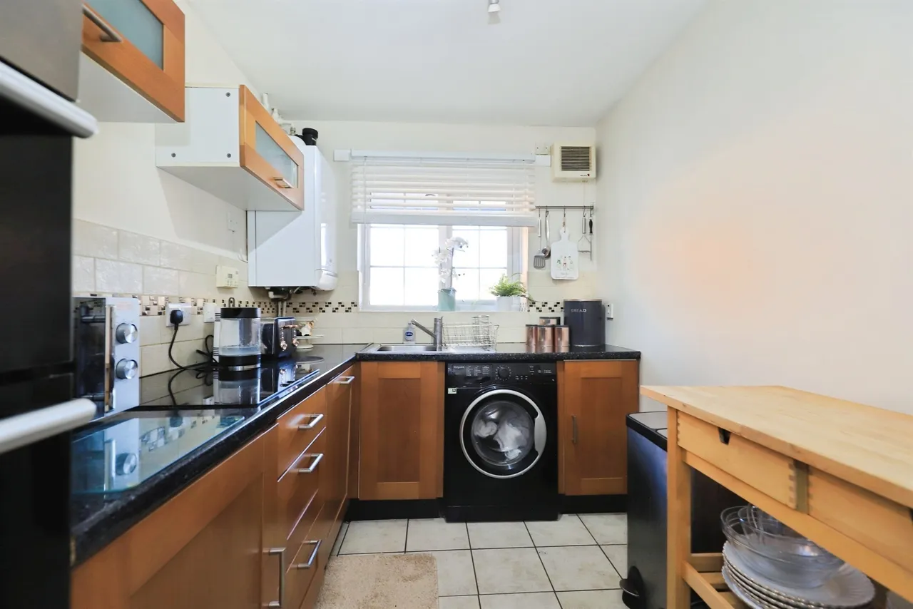 Little Clothier Street, Willenhall, WV13, photo 3