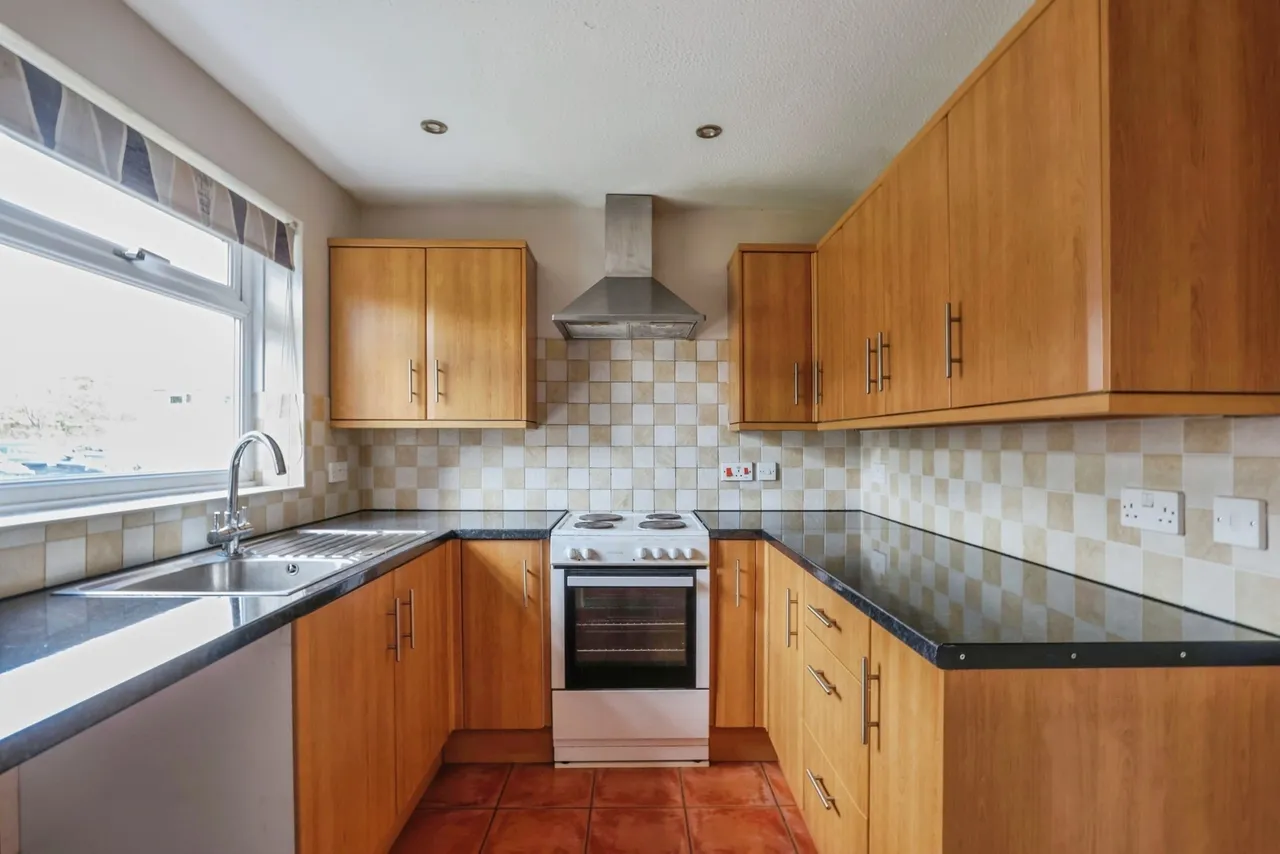 Durweston Close, Muscliff, BH9, photo 6