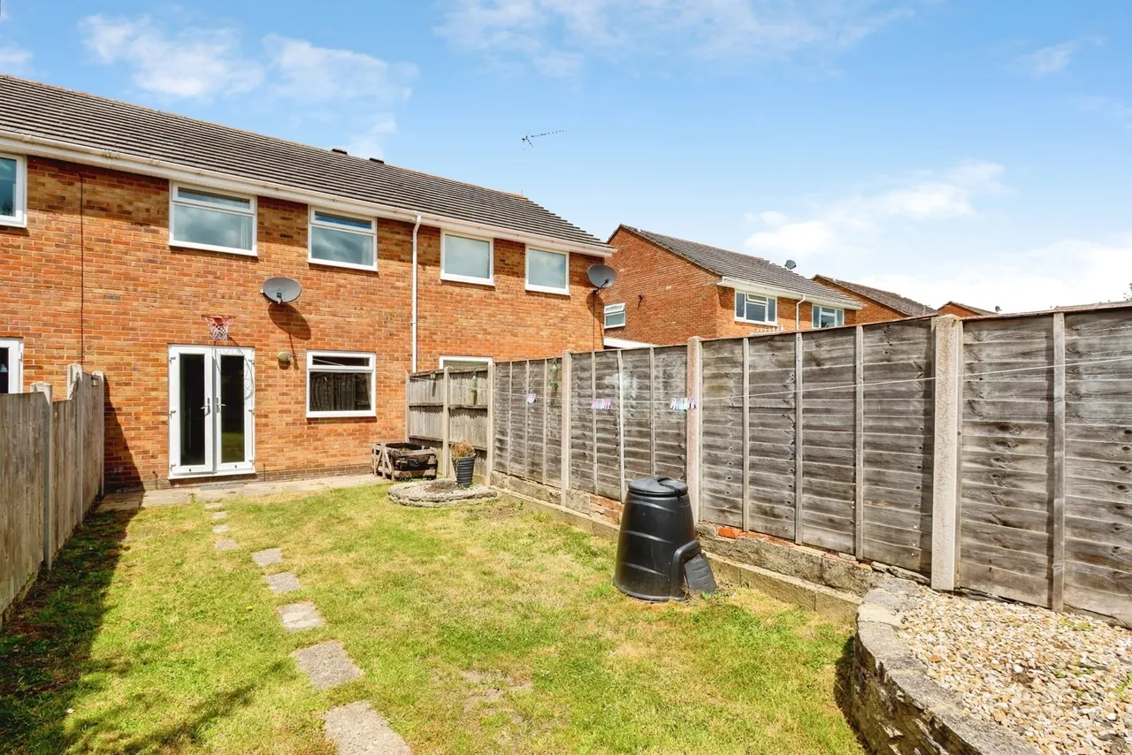 Durweston Close, Muscliff, BH9, photo 17