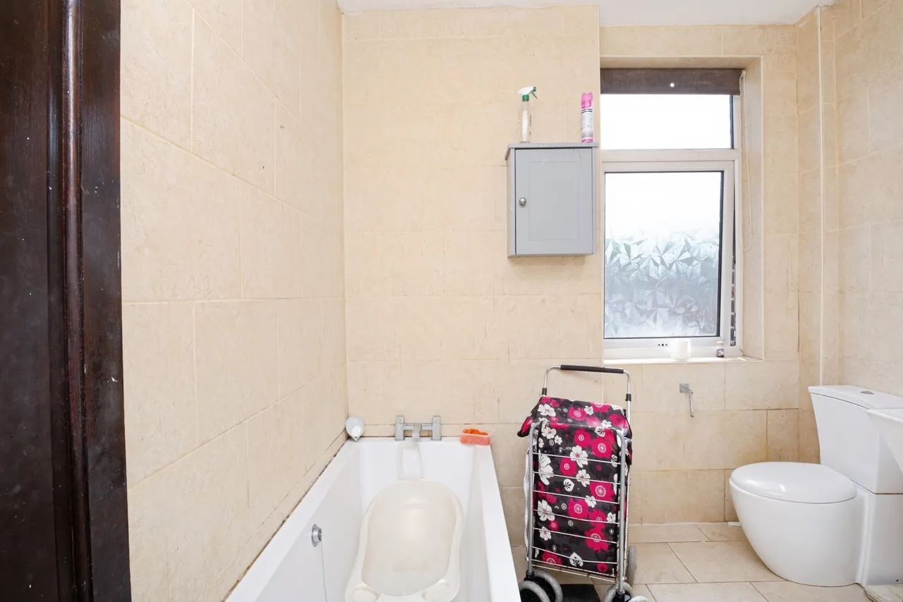 Hale Lane, Failsworth, Manchester, Greater Manchester, M35, photo 14
