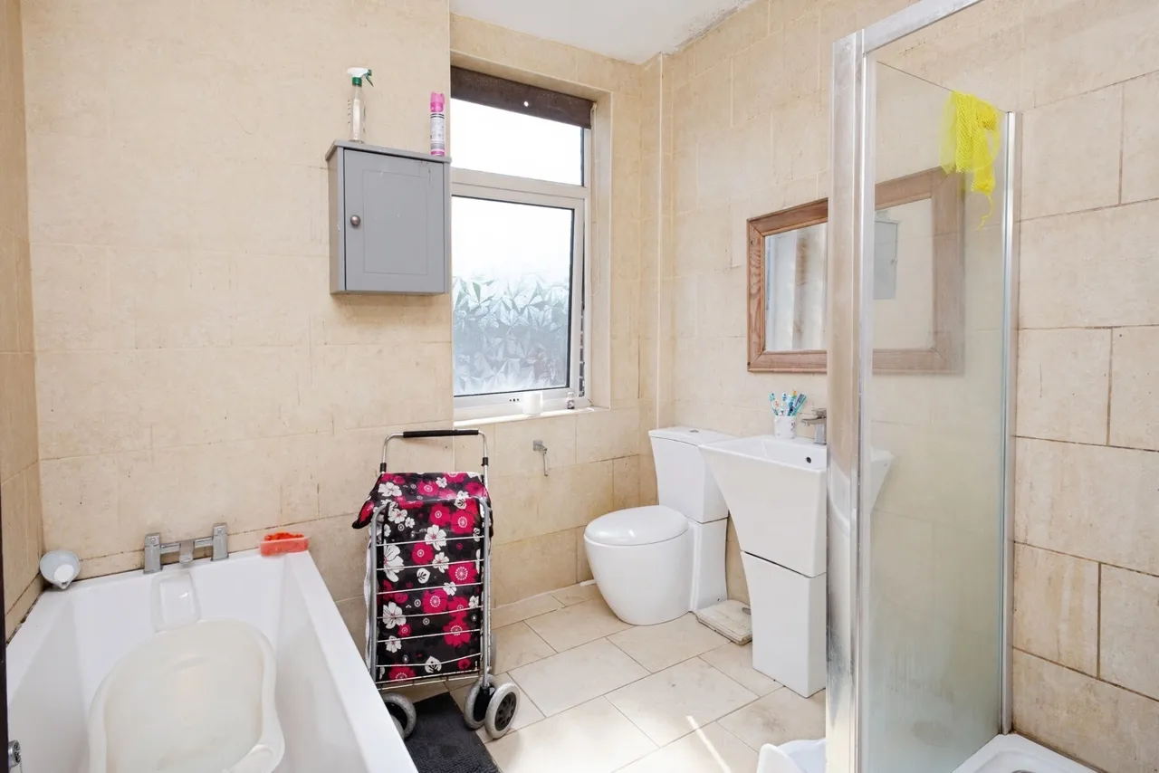 Hale Lane, Failsworth, Manchester, Greater Manchester, M35, photo 13