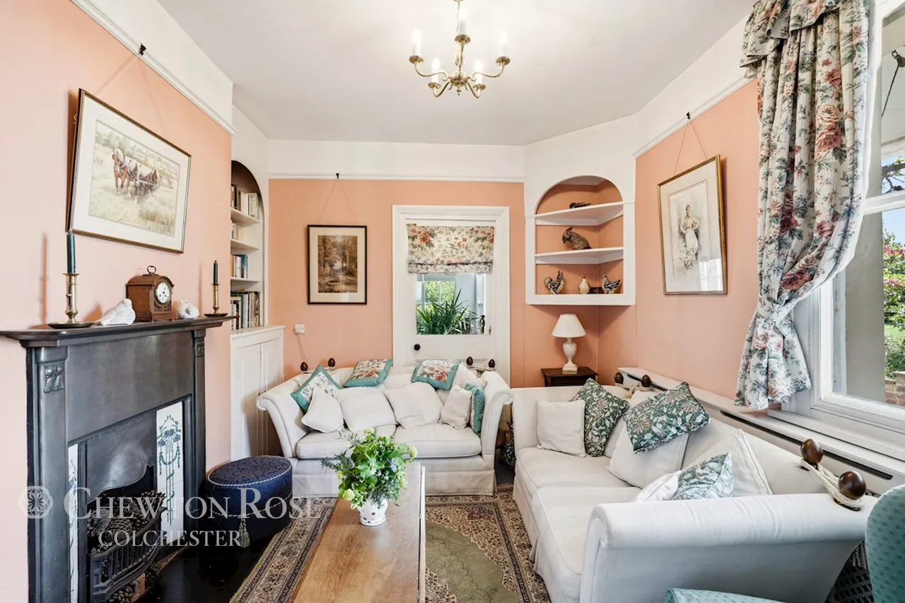Causeway End Road, Felsted, photo 7